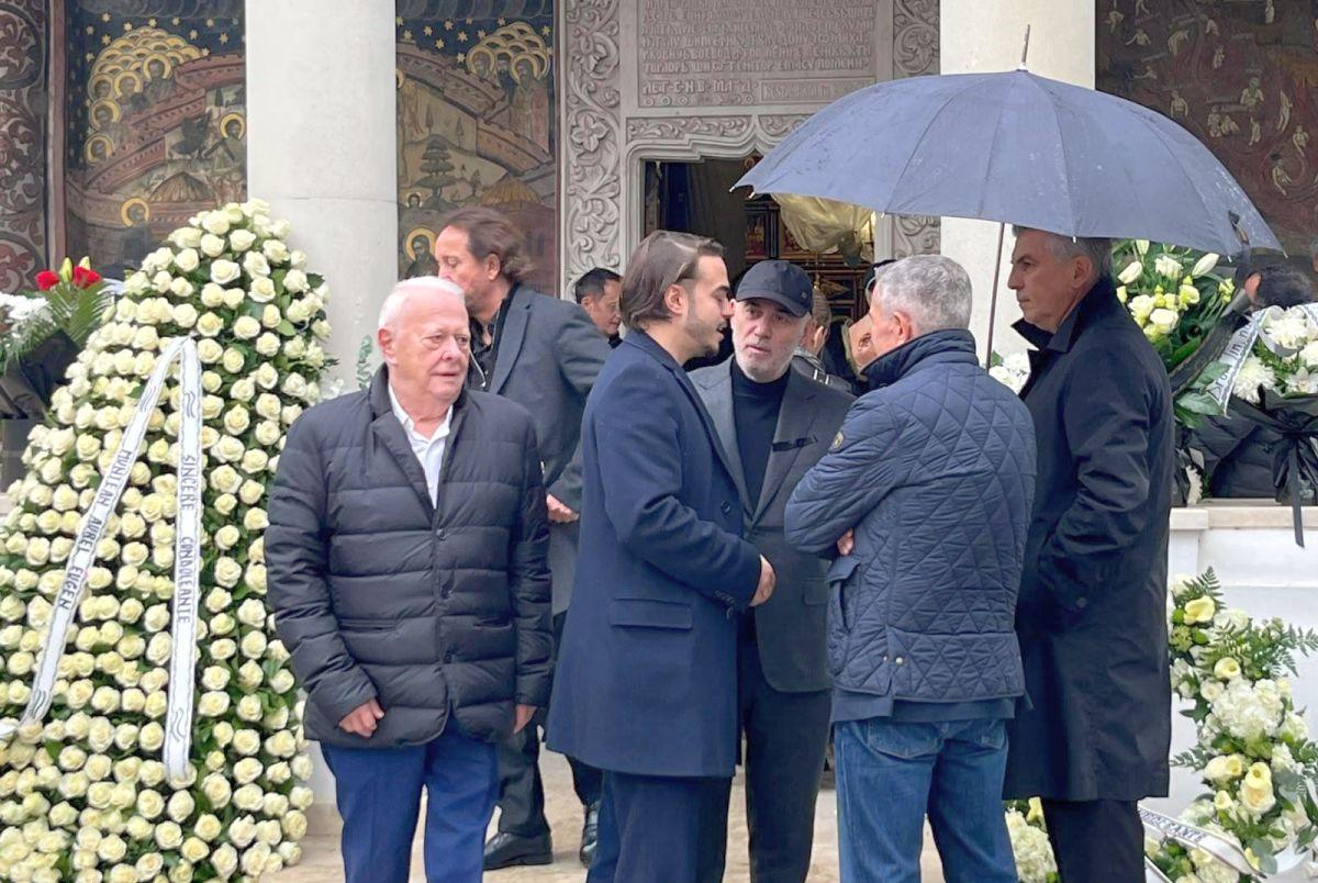 Viorel Păunescu, fostul șef al Stelei, înmormântat la Bellu